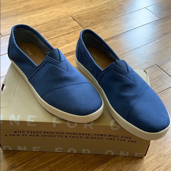 Toms Other - NEW  TOMS Men’s Slip-On Navy sz 11